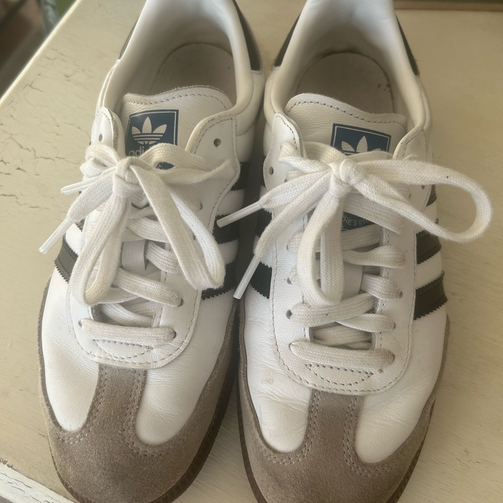 Adidas sambas